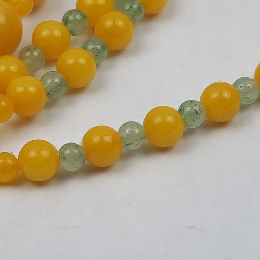 Vintage Graduated Yellow Stone Look 5 Strand Necklace Green Accent Beads - Picture 7 of 13